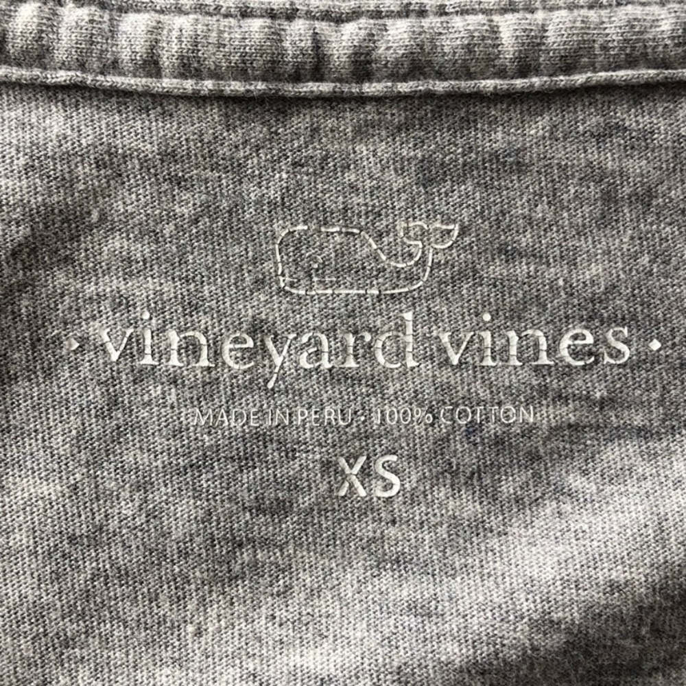 Vineyard Vines Women’s Winter Whale Long Sleeve Lightweight Shirt Size XS - Picture 14 of 14